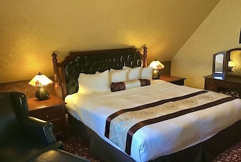 Grand Suite, 1 King Bed, Non Smoking