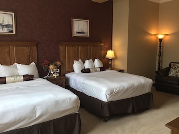 Deluxe Room, 2 Double Beds, Non Smoking