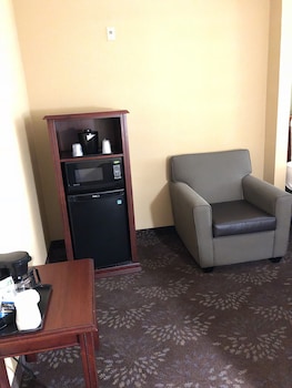Room, 2 Queen Beds, Non Smoking