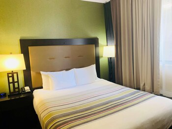 Room, 1 King Bed, Accessible, Non Smoking
