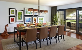 Luxury Suite