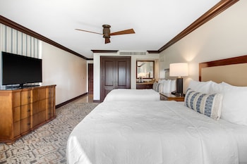 Room, 2 Queen Beds, Lake View