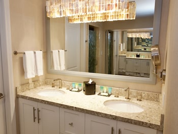 Sand Dollar Suite