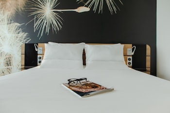 Superior Room, 1 Double Bed (Comfortable)