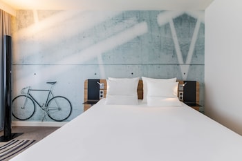 Superior Room, 1 Double Bed, Accessible