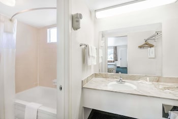 Studio Suite, Multiple Beds, Non Smoking