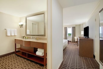 Room, 1 King Bed, Accessible, City View