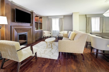 Suite, 1 King Bed