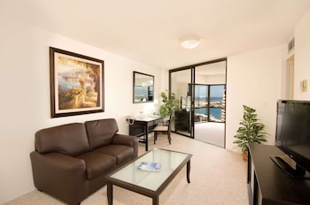 Deluxe Suite (Business | Harbour View)