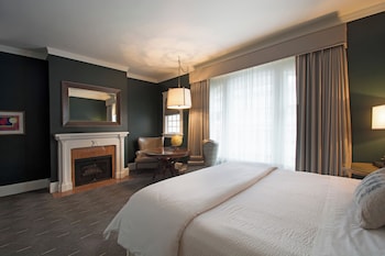 Premier Room, 1 King Bed