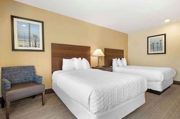 Standard Room, 2 Double Beds, Non Smoking, Refrigerator & Microwave