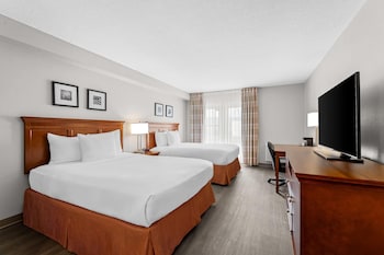 Deluxe Room, 2 Queen Beds, Non Smoking