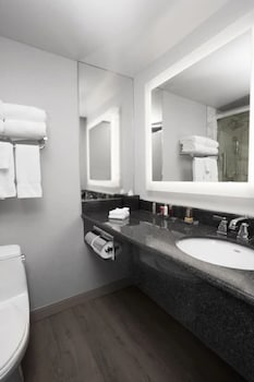 Premier Room, 1 King Bed (View)