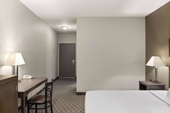 Room, 1 Queen Bed, Accessible, Non Smoking (Mobility, Bathtub)