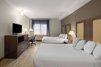 Room, 2 Queen Beds, Accessible, Non Smoking (Mobility, Bathtub)