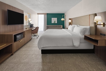 Premium Room, 1 King Bed
