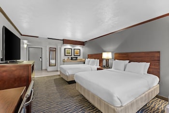 Room, 2 Queen Beds, Non Smoking
