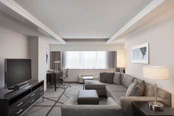Suite, 1 King Bed