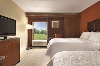 Room, 2 Queen Beds, Non Smoking