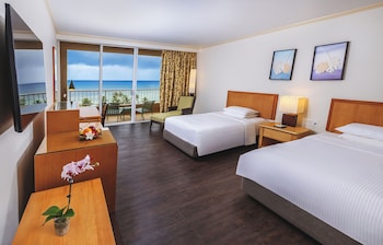 Room, 2 Double Beds, Oceanfront