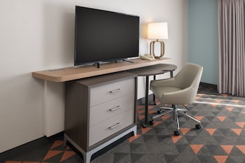 Standard Room, 1 King Bed, Accessible (Communications Accessible)