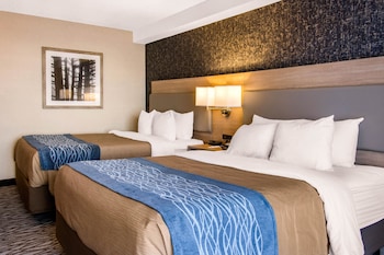 Room, 2 Queen Beds, Non Smoking (2nd Floor)