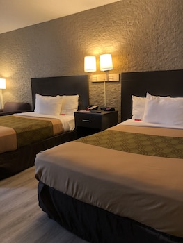 Standard Room, 2 Double Beds, Non Smoking
