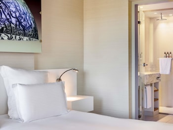 Executive Room, 1 King Bed