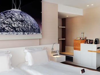 Deluxe Room, 2 Twin Beds