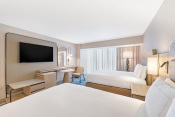 Studio, 2 Queen Beds, Accessible (Hearing)