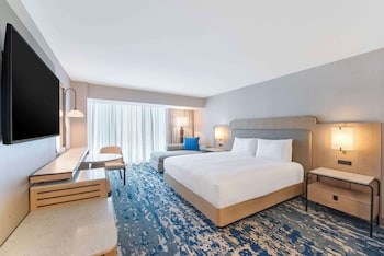 Presidential Suite, Multiple Beds