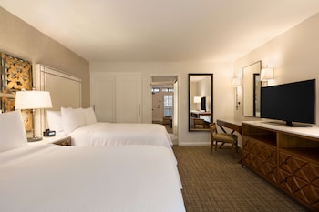 Premium Suite, 2 Double Beds