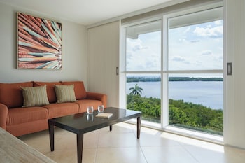 Junior Suite, 1 Bedroom, Lagoon View
