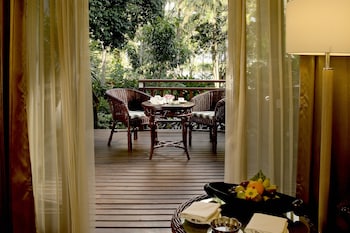 Superior Room, 2 Twin Beds, Non Smoking (Balcony)
