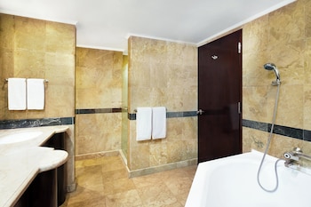 Executive Suite, 1 Bedroom, Non Smoking, Balcony