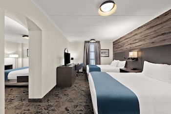 Suite, Multiple Beds, Non Smoking, Kitchenette (Walk-in Shower;Larger Room)