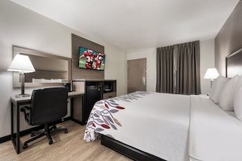 Superior Room, 1 King Bed, Non Smoking (Renovated)