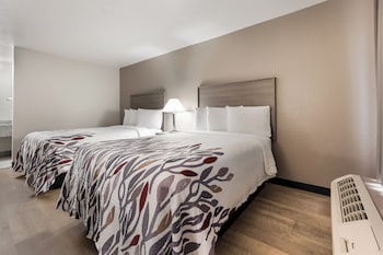 Deluxe Room, 2 Double Beds, Non Smoking (Renovated)