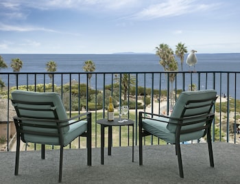 Ocean View King + Queen Room