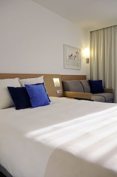 Superior Room, 1 Double Bed with Sofa bed, Garden View