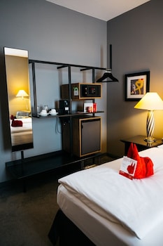 Room, 1 King Bed