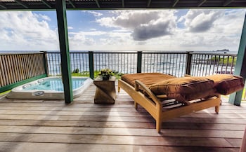 Bungalow, 1 King Bed, Jetted Tub, Oceanfront