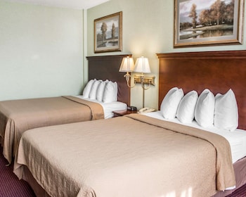 Standard Room, 2 Queen Beds, Non Smoking