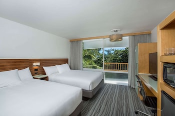 Room, 2 Queen Beds, Non Smoking