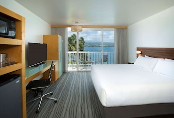 Room, 1 King Bed, Lanai, Oceanfront