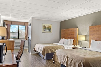 Room, 2 Queen Beds, Non Smoking (Pet Friendly)