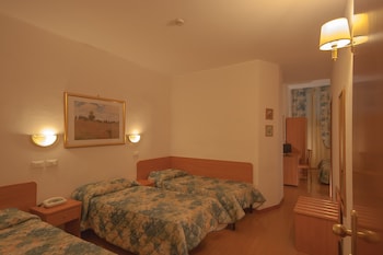 Standard Suite
