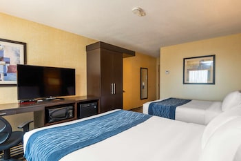 Room, 2 Queen Beds, Non Smoking (Second Floor)