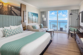 Room, 1 King Bed with Sofa bed, Balcony, Oceanfront
