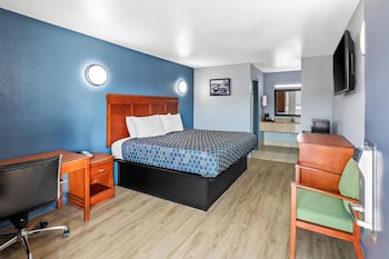 Room, 1 King Bed, Non Smoking